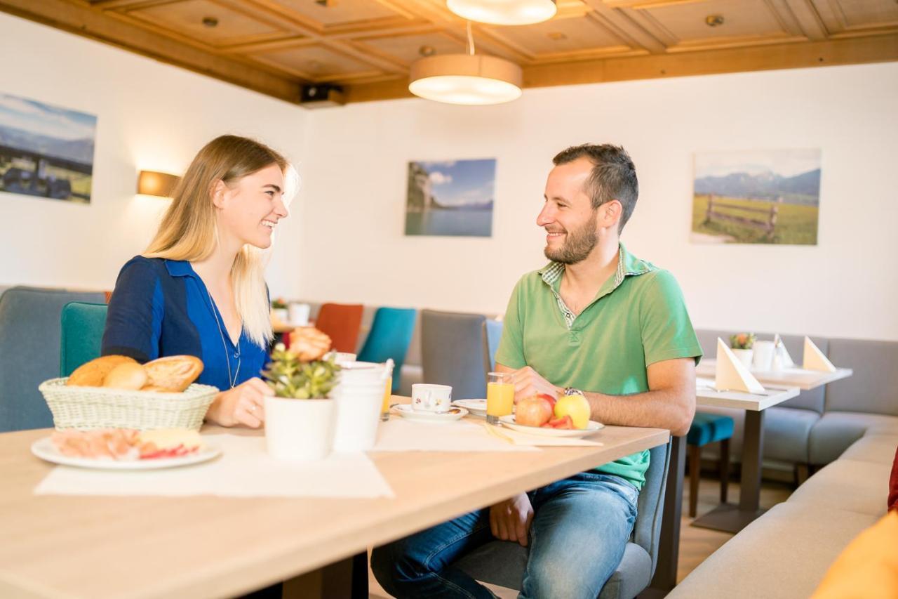 Hotel-Garni Schernthaner Sankt Gilgen Ngoại thất bức ảnh