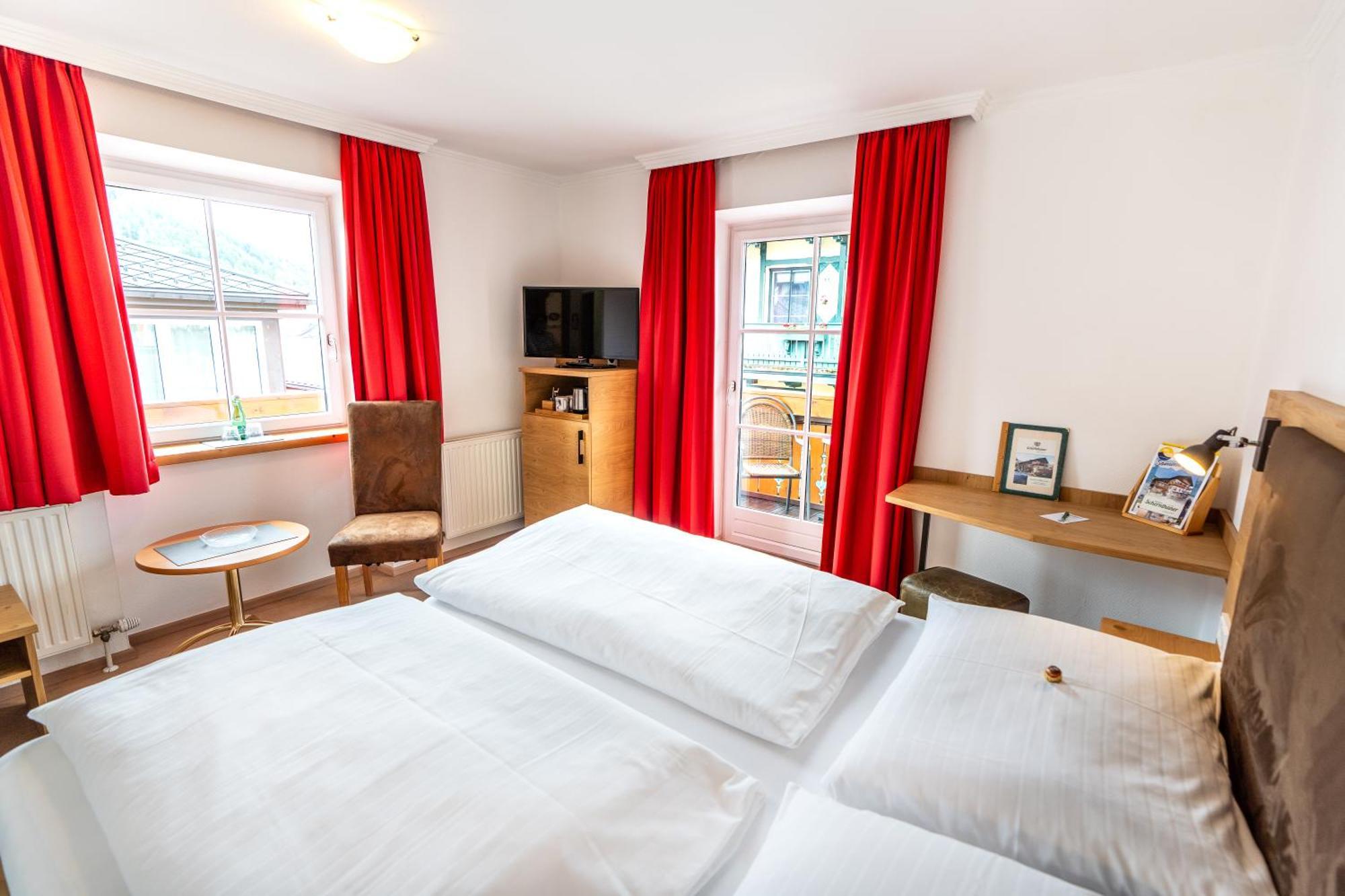 Hotel-Garni Schernthaner Sankt Gilgen Ngoại thất bức ảnh