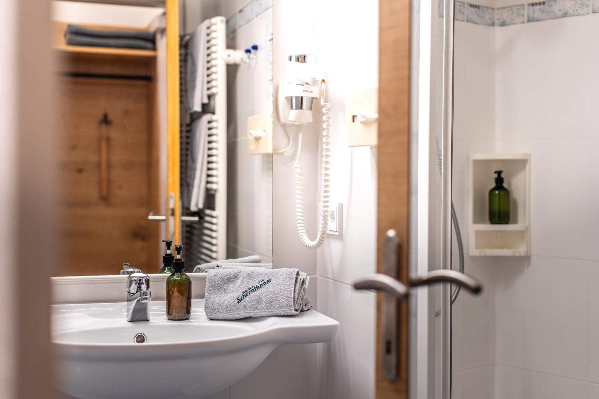 Hotel-Garni Schernthaner Sankt Gilgen Ngoại thất bức ảnh