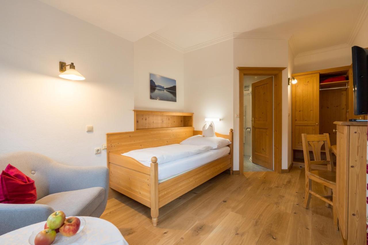 Hotel-Garni Schernthaner Sankt Gilgen Ngoại thất bức ảnh