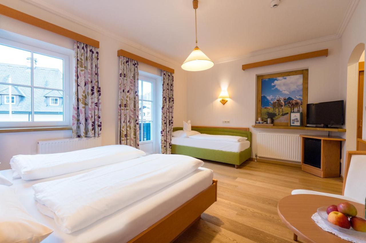 Hotel-Garni Schernthaner Sankt Gilgen Ngoại thất bức ảnh